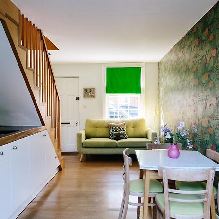Вилла Cute 1 Bed Townhouse In Jericho Оксфорд Экстерьер фото